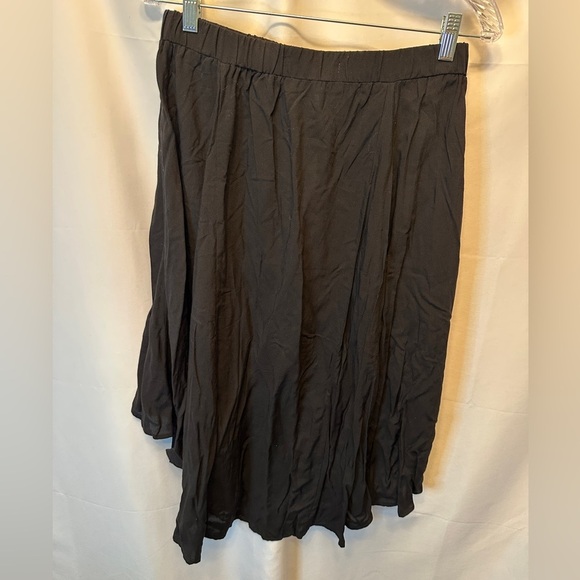 NWT American Rag Size Medium Skirt Low Front Long Back Black Elastic Waist - Picture 6 of 9